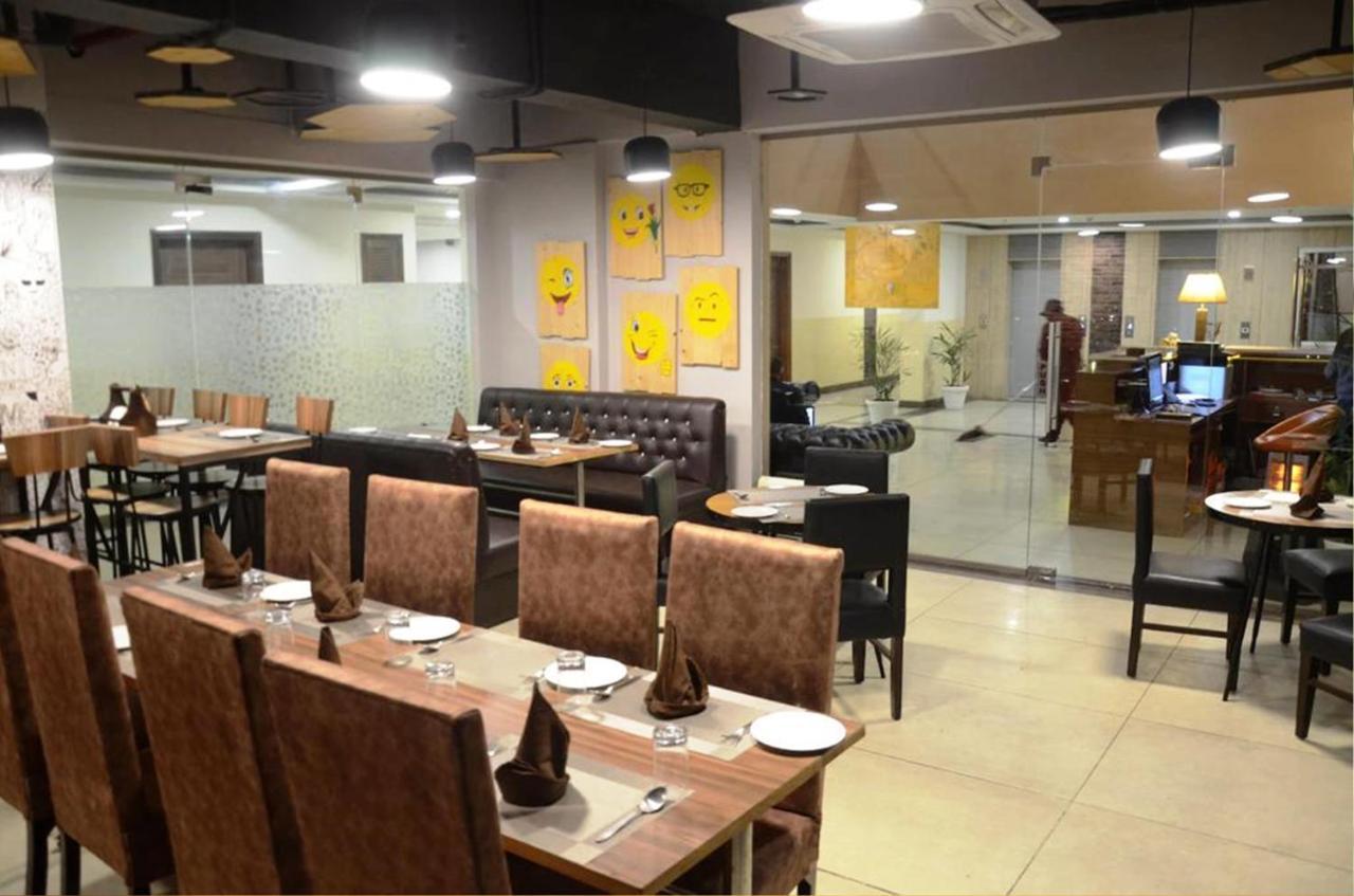 Hotel Citi Inn Grande Zirakpur Kültér fotó